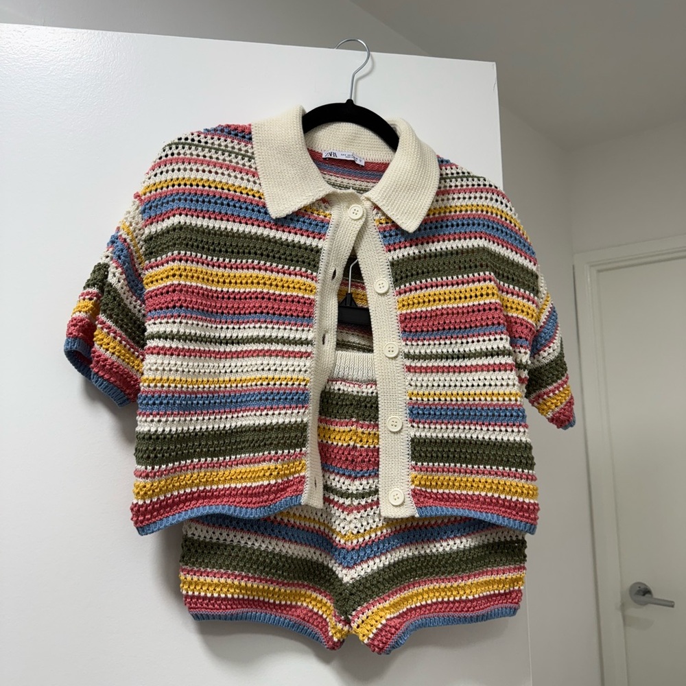 Zara Multicolor Knit Top